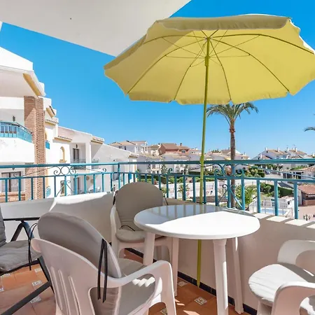 Apartment Family With Pool By Costarentals - Ref 208